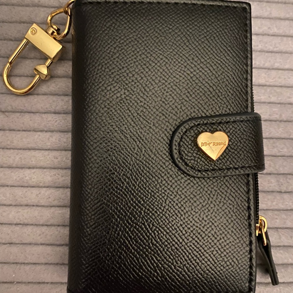 Betsey Johnson keychain wallet